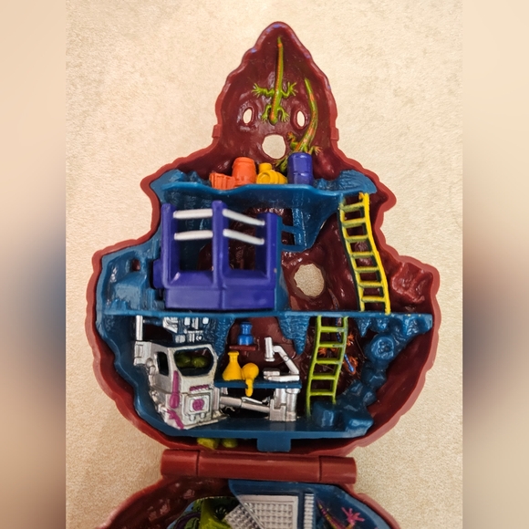 VINTAGE MIGHTY MAX PLAY SET DOOM ZONE MUTASAURUS INCOMPLETE 1993 BLUEBIRD TOYS - Picture 3 of 5